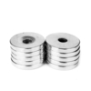 100pcs 20x3mm aimant en néodyme avec trou de 3 mm NdFeB Super Strong Craft aimants fraisés à anneau rond