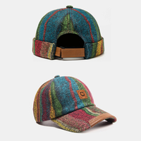 2 pièces multicolore en peluche Soft tissu rayé motif décontracté mode chaud bonnet propriétaire casquette crâne casquet