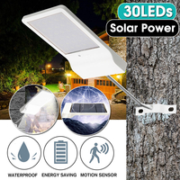 30 LED Capteur de mouvement à énergie solaire IP65 Étanche Jardin Cour Réverbère Lampe Solaire Jardin Lumière