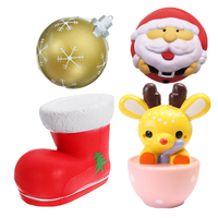 4 PCS Cadeau De Noël Squishy Tasse À Thé Cerf 14CM Père Noël 7CM Botte De Neige 11CM Or Ball 9CM