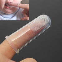 4pcs bébé enfants dents du doigt nettoyer la brosse à dents gomme à dents blanche de massage brosse à dents souple en si