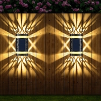 Applique solaire LED Applique murale de jardin de cour extérieure étanche IP65 décoration murale de vacances