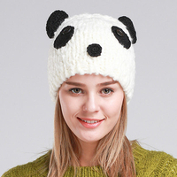 Bonnet tricoté à la main pour femme Panada