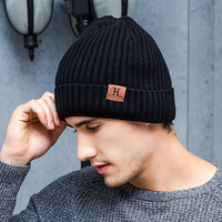 Bonnet tricoté en laine pour hommes