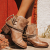 Bottes à la cheville à bout pointu et à lanières pour femmes
