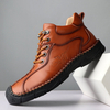 Bottines en cuir de vachette protégées à la main pour hommes