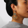 Boucles doreille de glands de bronze rétro fleur totem oreille goutte pour les femmes