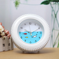 Bureau dhorloge murale de réveil de pneu de style méditerranéen rétro pour la maison décorative