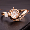 CANSNOW Casual Style Irrégulier Mesdames Bracelet Montre Cristal Montres À Quartz