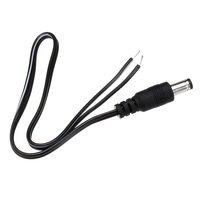 Câble de connecteur mâle DC de 30 cm connecté au panneau solaire et au contrôleur