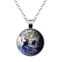 Chaîne de pull Cabochon en verre Vintage Gem Collier de la série Planet lumineux pour les femmes