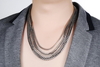 Collier à une seule chaîne en acier pour hommes avec une personnalité créatrice de la mode