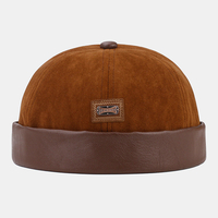 Collrown unisexe en velours côtelé chaud Soft Bonnet décontracté sans bord Landlord Hat Skull Hat
