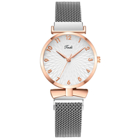 Deffrun A0503 Montre-bracelet décontractée et élégante pour femme Montre-bracelet en alliage complet