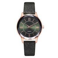 Deffrun Gold Case Montre De Style Rétro Dames Montre Chiffre Romain PU Cuir Bande Montre À Quartz