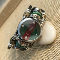 Deffrun Retro Style Hommes Bracelet Montre Vintage Simple Strass Vachette Quartz Montre