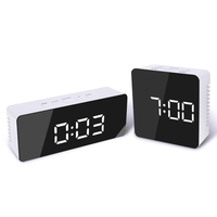 Digoo DG-DM1 Miroir USB sans Fil LED Thermostat Numérique Température Mode Nuit Réveil Noir
