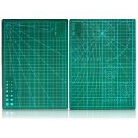 Double face à la matrice de matage verte A4 Modèle de taille de modèle Healing Design Craft Tool
