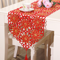 Drapeau de nappe de chemin de table Vintage fleur rouge avec gland décor de fête de mariage à la maison