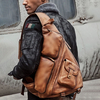 Ekphero Hommes Triangle Poitrine Sac Rétro En Cuir PU B6 Parachutistes Grande Capacité En Cuir Soft Sacs Décontractés Sa