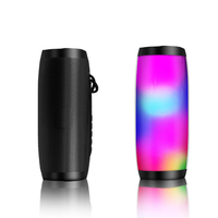 Haut-parleur Bluetooth sans fil Prise en charge du son stéréo 3D AUX,  carte TF,  USB,  FM,  lecteur de musique étanche Haut