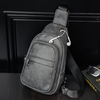 Hommes Solide Couleur Casque Trou Conception Multi-poches Poitrine Sac Casual Extérieur PU Soft Cuir Résistant À Lu