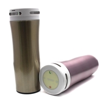 La musique de bicyclette de bluetooth gardent au froid lintelligent appel de soutien de tasse de bouteille dea