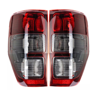 Lampe de frein arrière gauche / droite arrière de voiture sans ampoule pour Ford Ranger 2011-2018