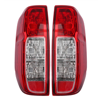 Lampe de frein de feu arrière avec faisceau de câbles sans ampoule gauche / droite pour Nissan Navara D40 2005-2015