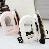 Mini vapeur de fer à vapeur de voyage de maison tenue dans la main électrique portative pour des vêtements de vapeur