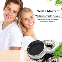 Noix de coco de charbon actif de pâte blanche de 10g à la poudre de blanchiment de dents de fumée de tartre