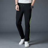 Pantalon de survêtement pour homme en coton à jambe large Pantalon décontracté à cordon Pantalon de cyclisme en plein ai