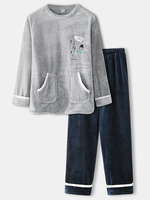 Poche de broderie de lettre de flanelle pour femmes; Ensemble de pyjama épais à manches longues