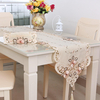 Quatre tailles classique broderie fleur Table Runnr tapis de bureau fête de mariage décor à la maison