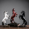 Résine Cheval Statue Ornement Figurine Chic Accueil Hôtel Feng Shui Cheval Décorations