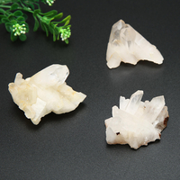Spécimen de grappe de quartz naturel en cristal naturel guérir décorations minérales 30g / 50g / 80g / 100g