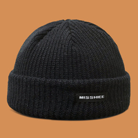 Unisexe Acrylique Lettre Motif Tissu Étiquette Bonnet Tricoté Hip Hop Hiver Chaleur Crâne Cap Bonnet Chapeau