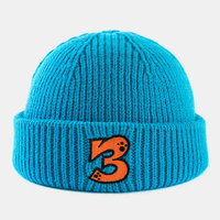 Unisexe acrylique tricoté couleur unie dessin animé numéro broderie chaleur sans bord bonnet propriétaire casquette crân