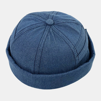 Unisexe Coton Couleur Unie Lettre Motif Extérieur Rétro Brimless Beanie Propriétaire Cap Skull Cap
