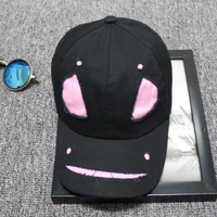 Unisexe été UV Protection broderie visage en colère motif décontracté mignon courbe bord visière chapeau de soleil chape
