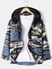 Veste à capuche zippée à poche kangourou avec lettre de camouflage pour homme