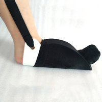 Évitez de plier le pansement à la taille de léquipement daide à la chaussette