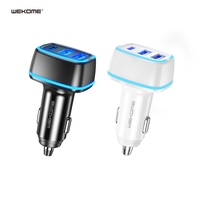 WEKOME WP-C34 QC3.0 18W + PD20W Adaptateur de chargeur de voiture à charge rapide trois ports pour iPhone Xiaomi HUAWEI