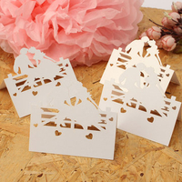 50Pcs Couple Table Name Place Cards Laser Cut Pearlescent Card Wedding Party Favors Accessories