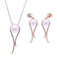 Alloy Jewelry Set U-Shaped Rhinestone Pearl Earrings Necklace Set