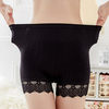 Comfortable Seamfree Lace-trim Stretchy Mid Waist Shorties For Women