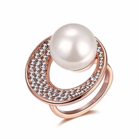 Luxury Wedding Ring Rose Gold Circle Rhinestone Pearl Women Ring