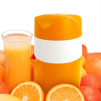 Plastic Manual Citrus Orange Juicer Orange Press Squeezer Lemon Juice Reamer Fruits Vegetable Tools