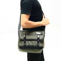 Polyester Waterproof Shoulder Bag Business Casual Crossbody Bag For Men