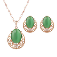 Retro Jewelry Set Resin Rhinestone Earrings Necklace Set